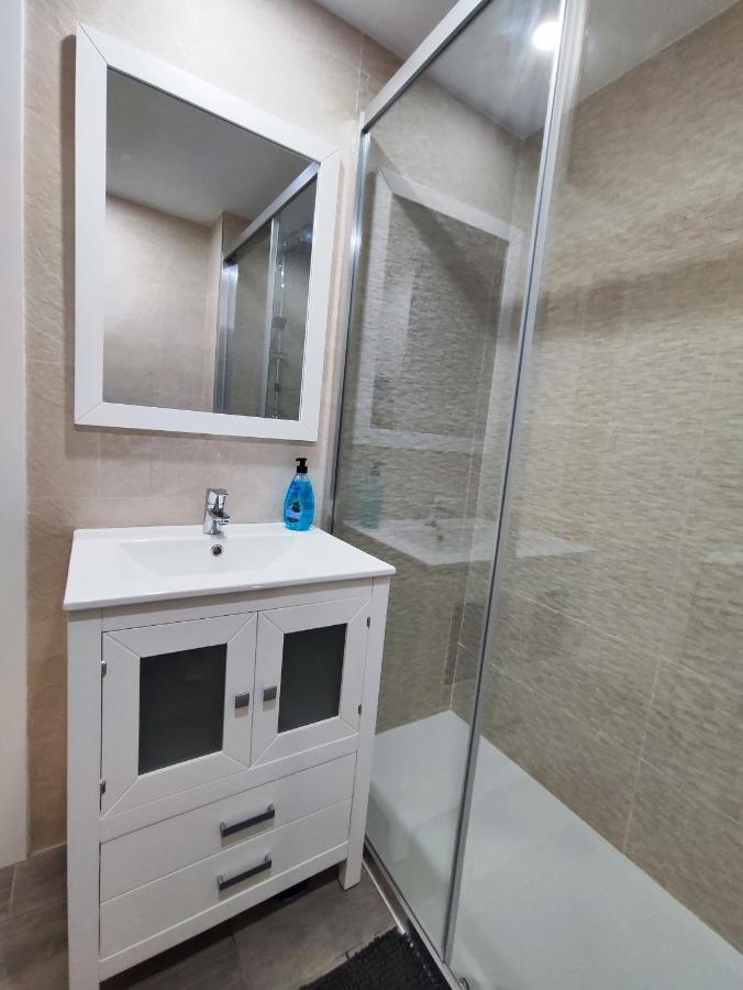 Apartament Benalbeach *